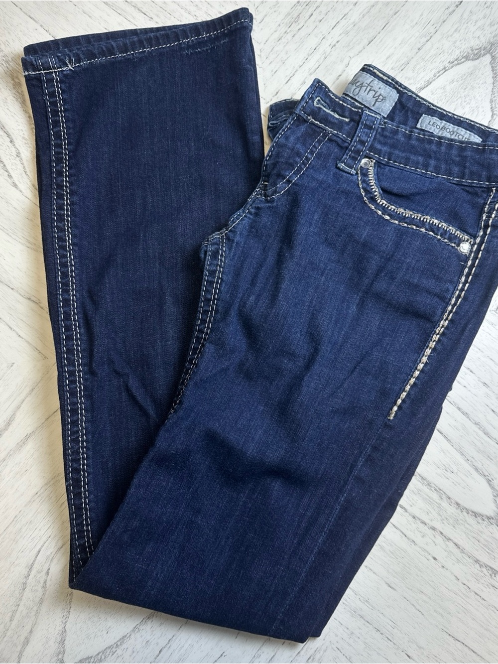 Daytrip Leo Women’s Bootcut Jeans Size 27L